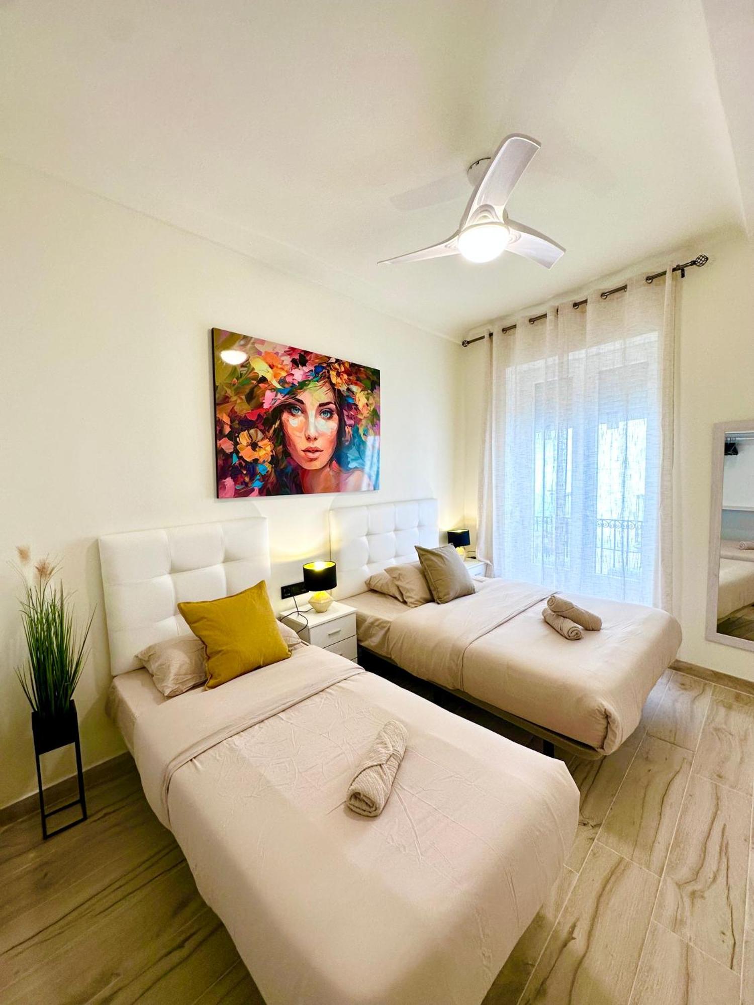 La Reina Apartment By The Sea Alicante Exteriör bild